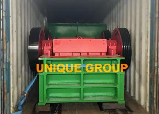 one 100t/h stone crusher plant is being loaded for shipping to Philippines