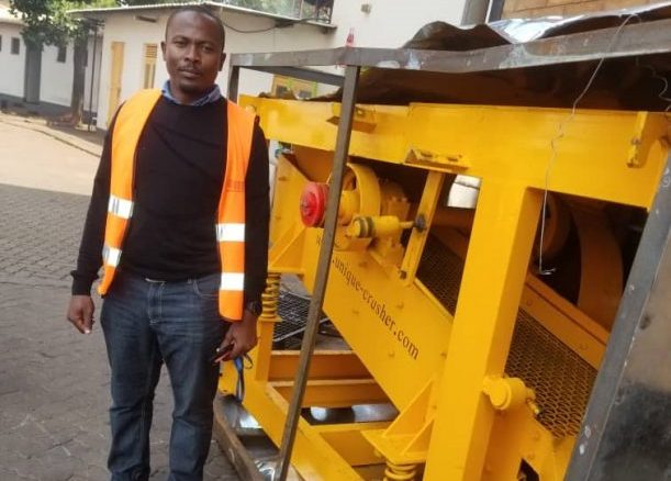 the mobile diesel jaw crusher shipped to Uganda has reached