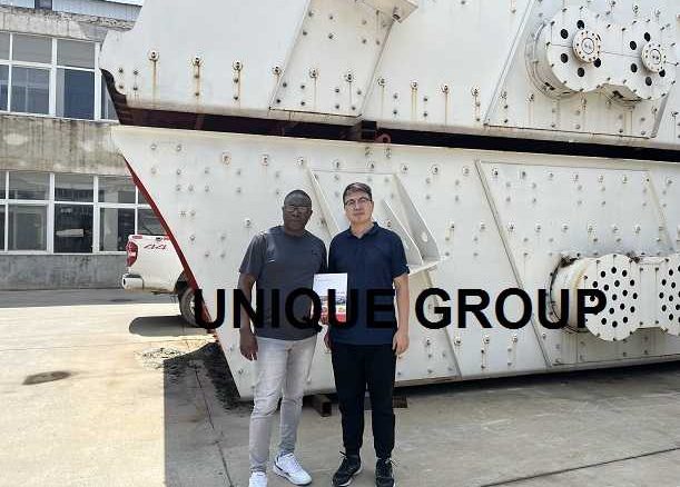 Cameroon clients Berty come to visit us for jaw crusher and vibrating screen